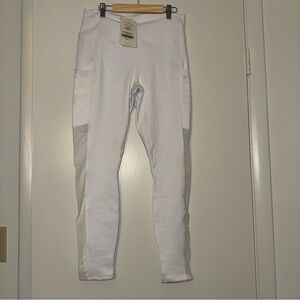 Fabletics White Mila Pocket Legging